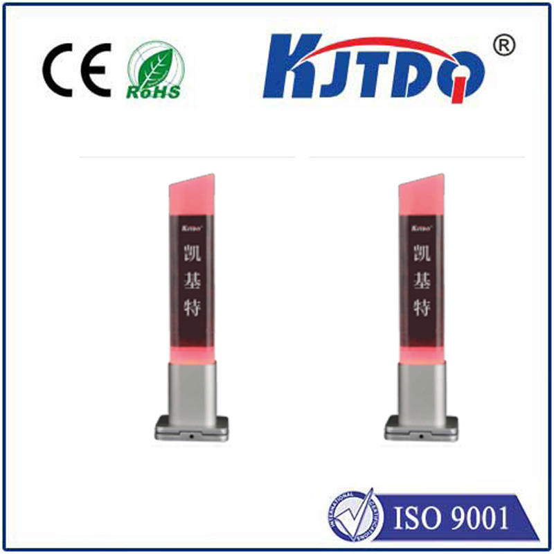 KJTML50 系列内雕款金属三色灯