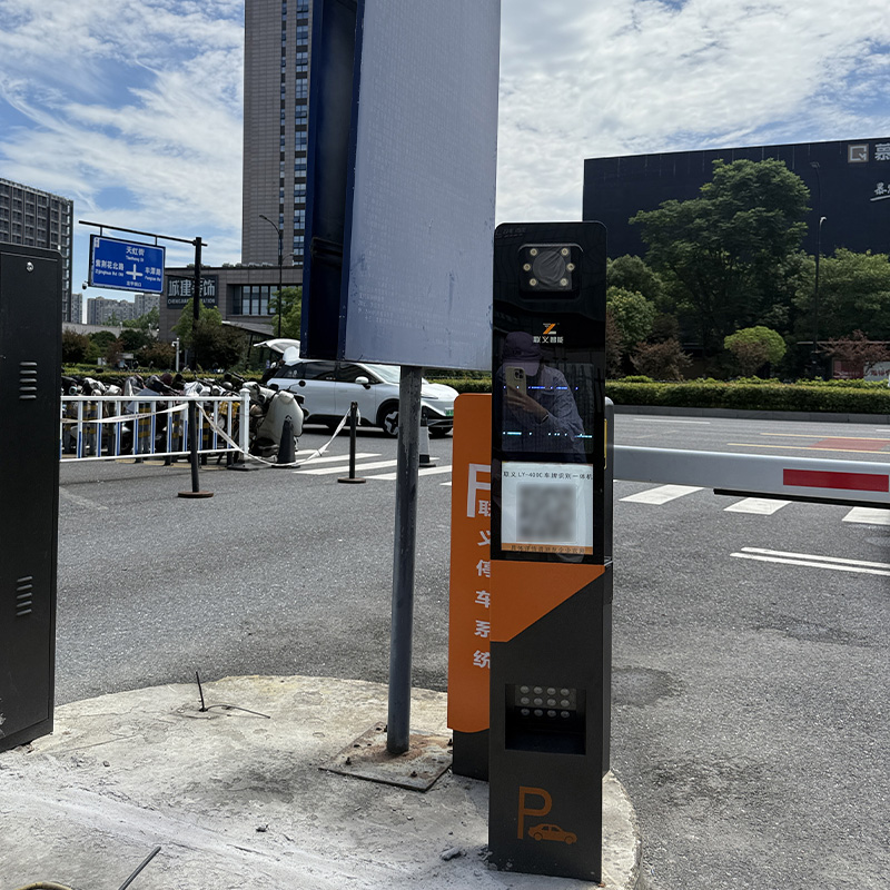 联义 车牌识别 智能识别 支持真假车牌识别 准确率高 多场景适用