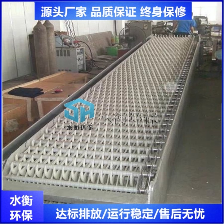 格栅除污机生产厂家 不锈钢材质 防腐性能好 使用周期长