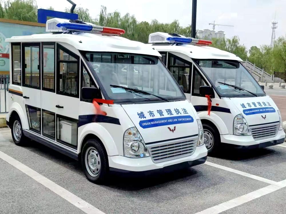 五菱威威系列8座巡逻车    全国439家服务网点提供快速响应，部分地区支持1小时上门维修