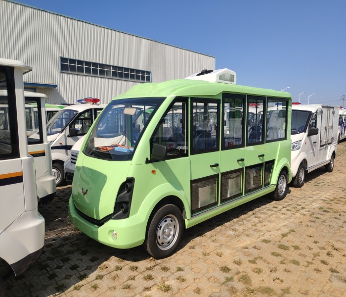 云南文山四轮电动观光车 五菱品牌观光车 赠送三年保险， 用车更省心