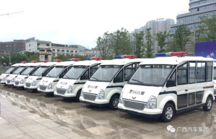 云南大理威威系列2-14座电动巡逻车   整车阴极电泳工艺，耐腐蚀性提升2倍，使用寿命更长