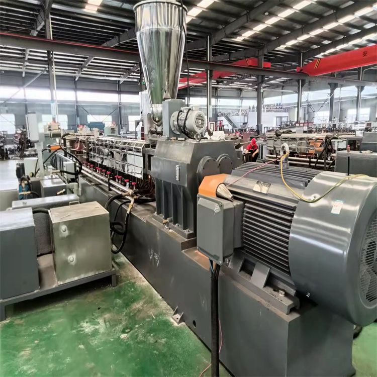 双螺杆水拉条TPE颗粒代加工_ TPE弹性体橡胶颗粒代加工