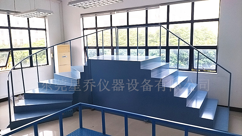 轮椅直线测试模拟楼梯 轮椅试验机厂家