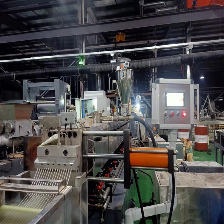 ABS改性塑料造粒机_ABS回收料造粒机