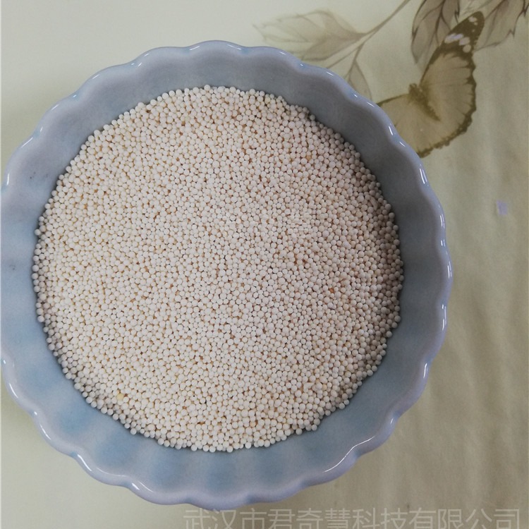 D301弱碱性阴离子交换树脂 湖南长沙大孔树脂 劲凯强碱阴树脂