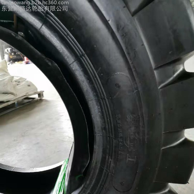 矿耐特 矿王 猛力 16/70-24 16/70-20 山工 临工 徐工 装载机铲车轮胎