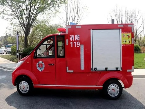云南电瓶消防车，四轮电瓶消防车适用于消防站，2~4人座，三年质保