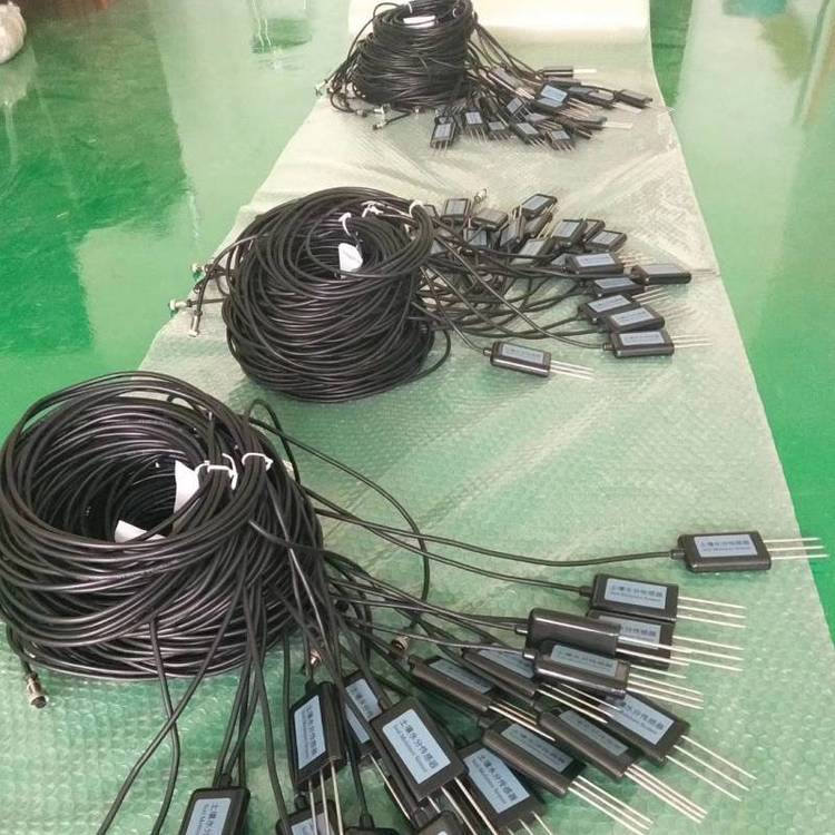 土壤多参数传感器 DF-TWSY 温湿度 盐分 电导率 PH 氮磷钾 东方鑫鸿 RS485