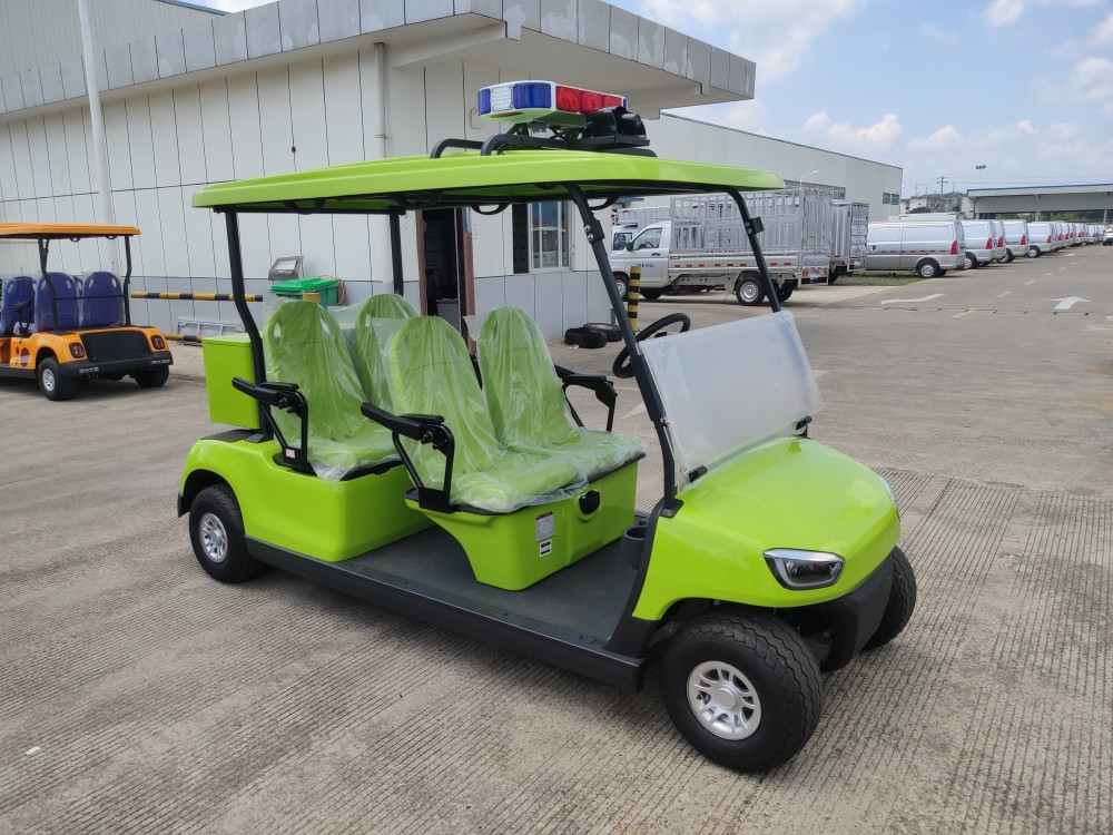 云南丽江T200高尔夫电动观光车     电池寿命长，且整车享受1年质保，关键部件（电机、电控等）额外保障，降低运营风险