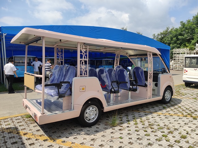 丽江五菱WLD2140仿古格栅粉色套色观光电动车，景区观光14座，三年质保，超强动力