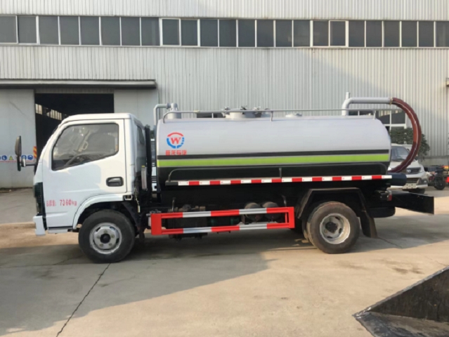 大理五菱加油站专业特种新能源车，运油载气街道洒水，配置强性价比高