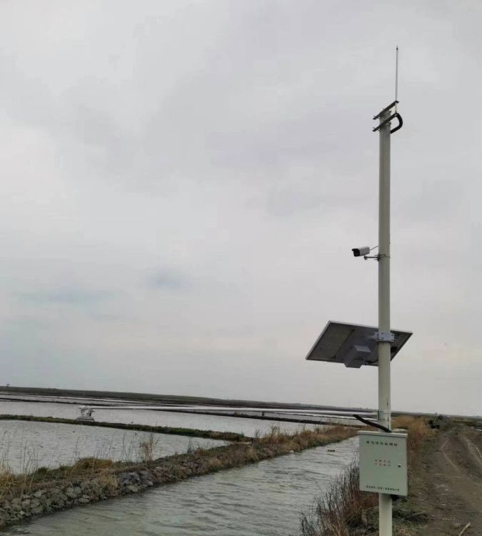 东方鑫鸿 水面流速测量系统 DF-LS 无线传输 太阳能供电 对接云平台