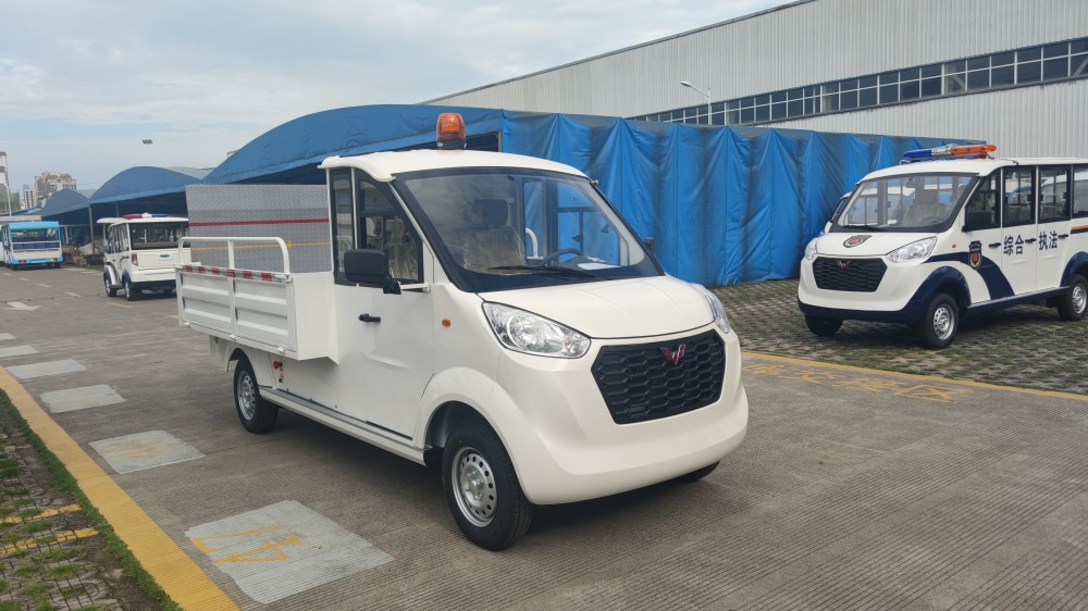 云南丽江五菱环卫车   经济耐用，道路适用性强、强劲的动力系统       市区垃圾清运必备